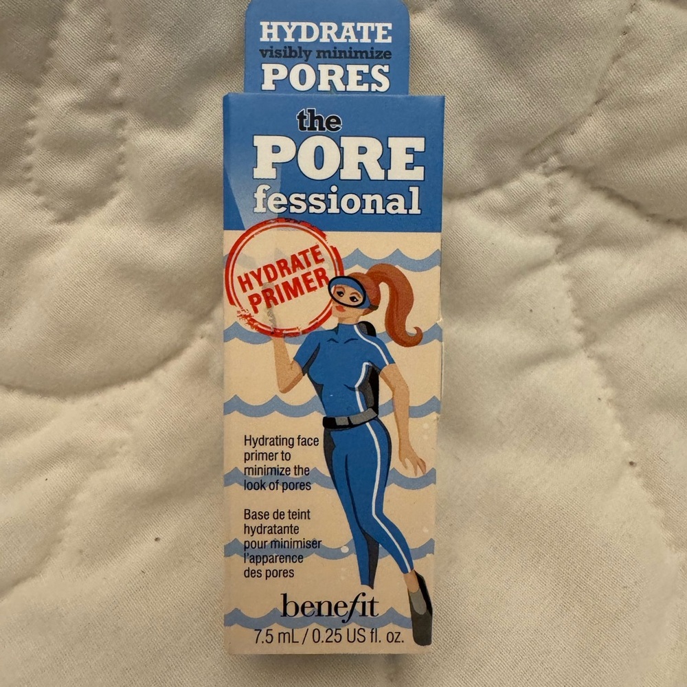 Benefit POREfessional Hydrate Primer in Blue and Beige